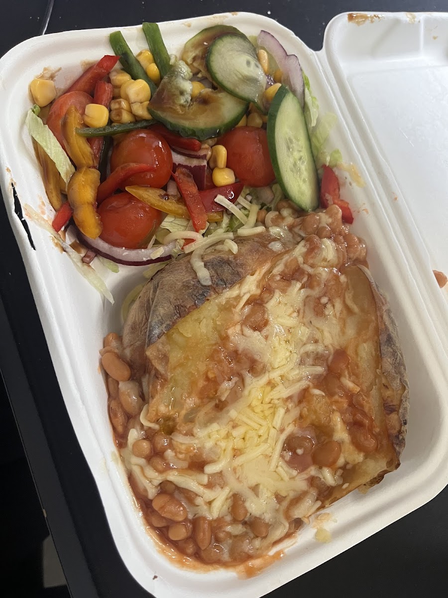 The Hungry Hole Cafe - 5