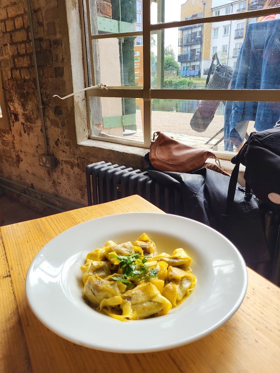 Ragged School Café - 5