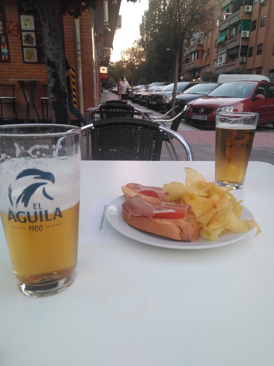 Churreria Dickens Cafe - 7