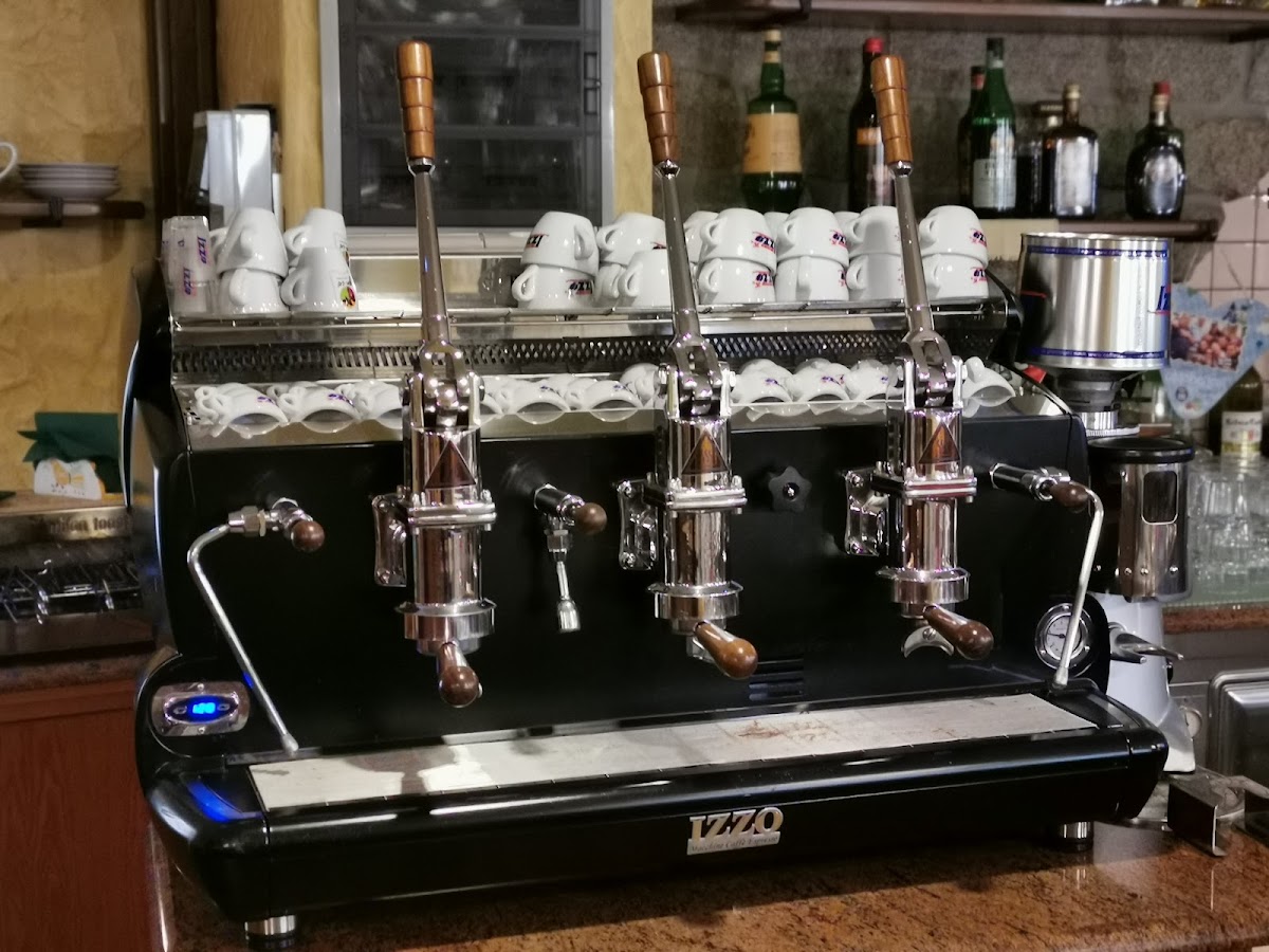 Bar 2000 - 9