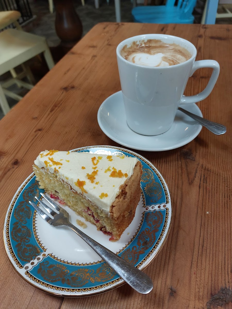 The Old Yard Coffee Shop - 9