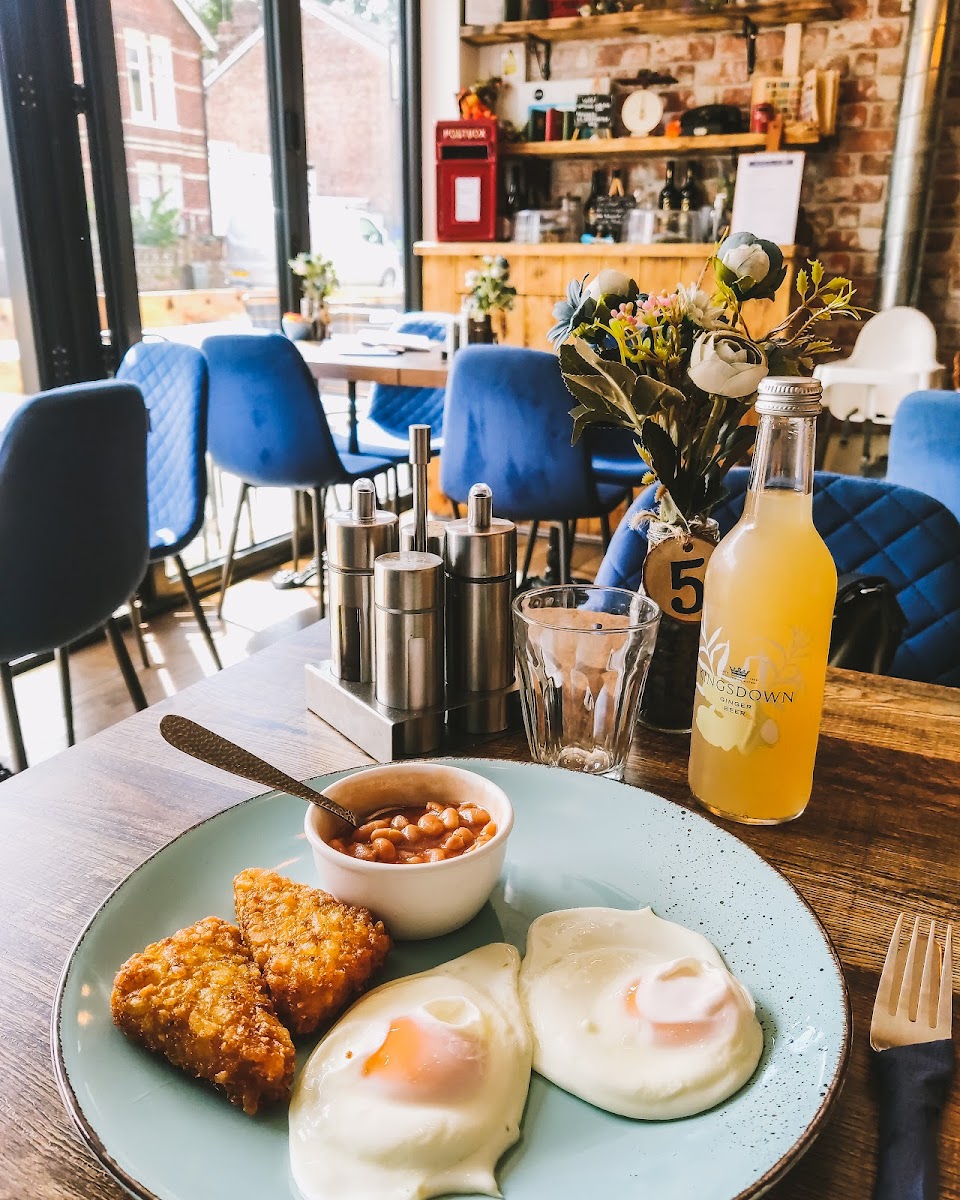 Two Penny Blue Cafe - 8