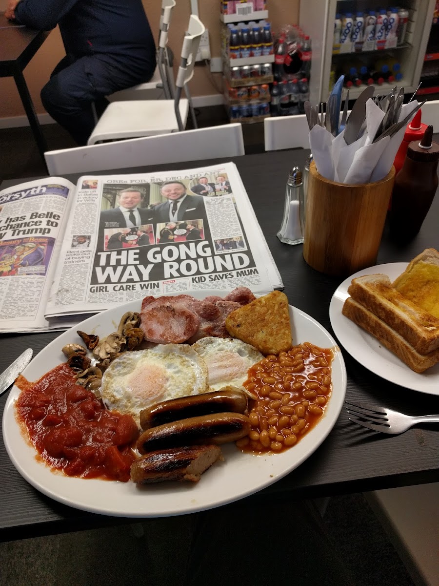 Mariner Cafe & Take Away - 3