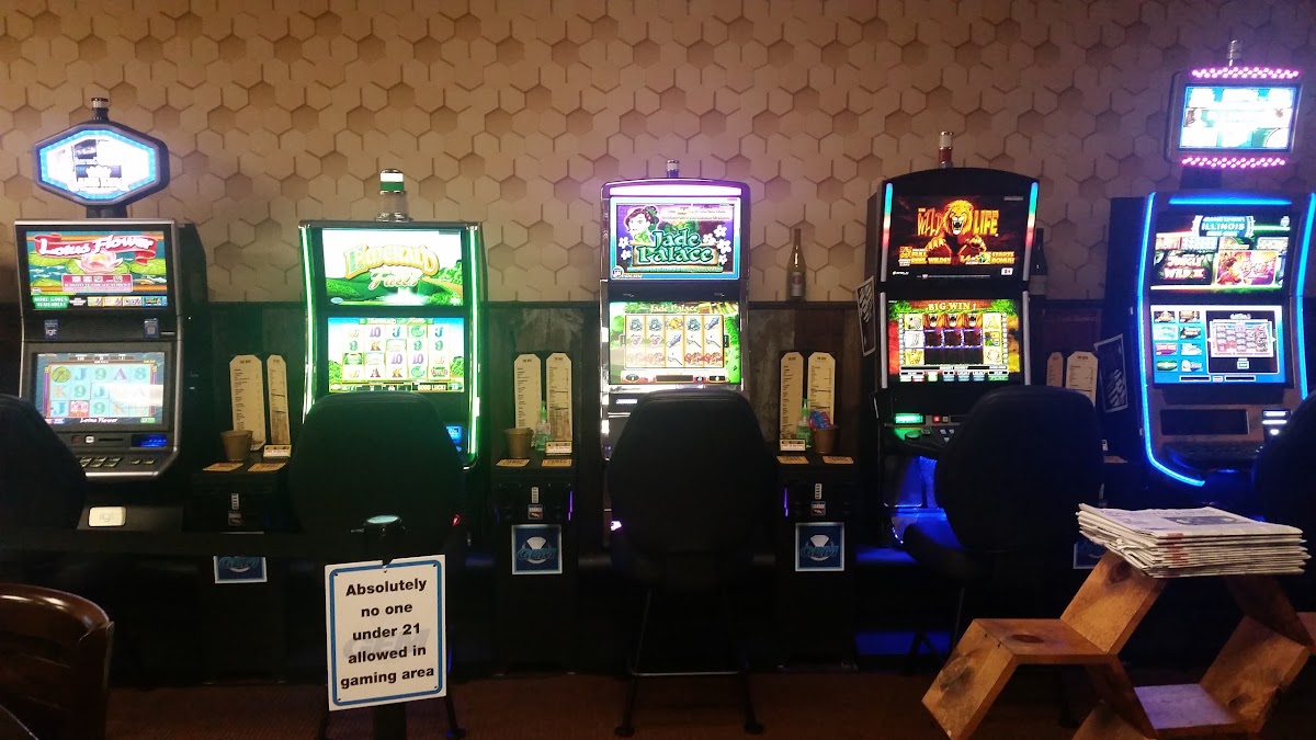 The Hive Gaming Cafe - 5