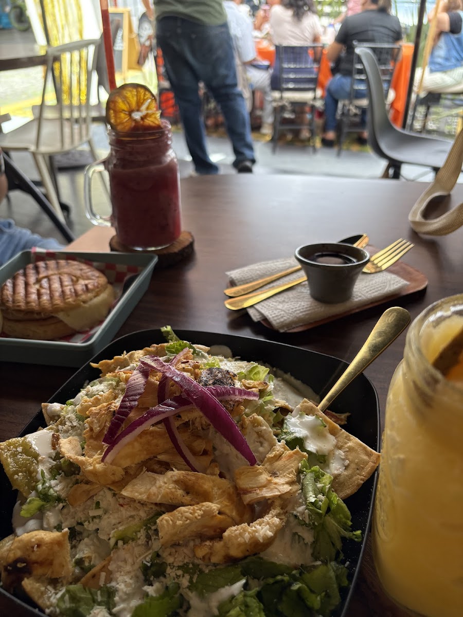 Cafe 87 - 4