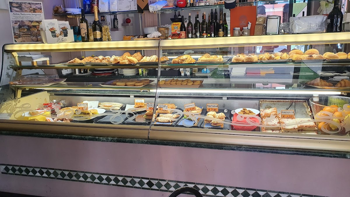 Caffetteria Pasticceria Saragozza (Caffè dal GOAT)