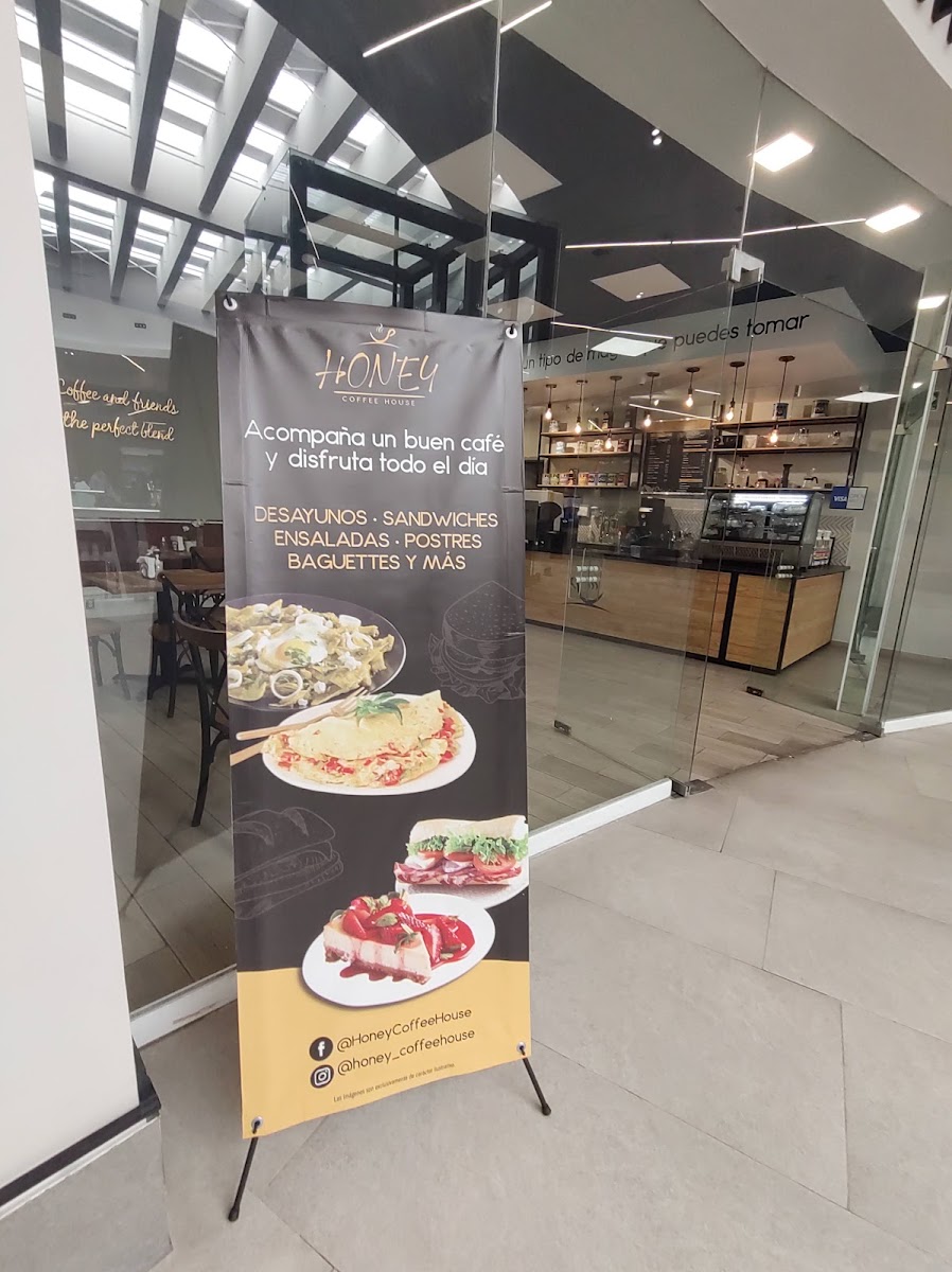 Honey Coffee House - 3