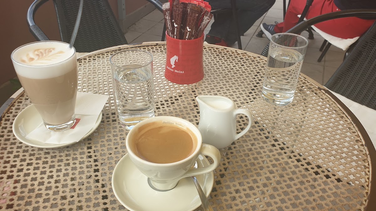 Cafe Stainer - 10