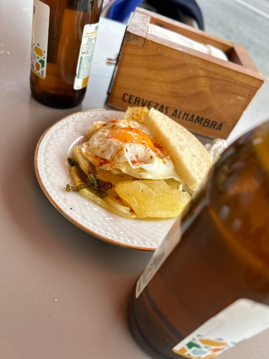 Bar & Cafetería Alva - 10