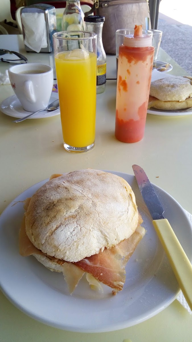 Cafeteria Elias - 6
