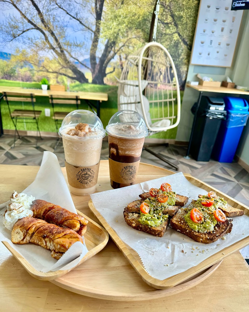 Coffee & Social Club - 3