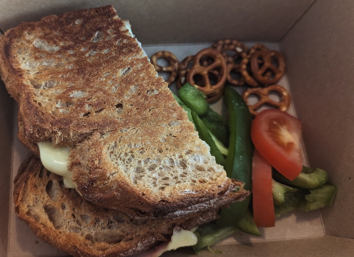 MAKA Kitchen & Cafe - Hove - 10