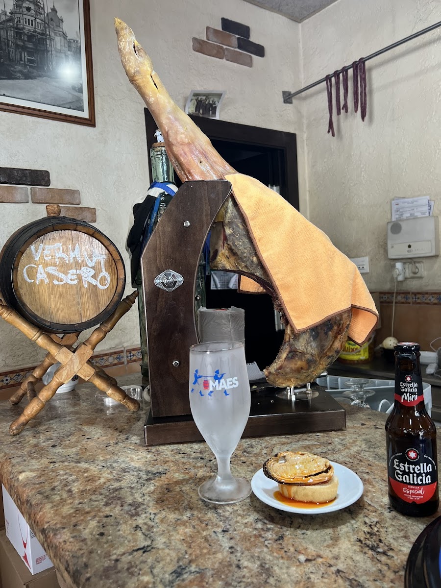 Cafetería Hispania - 8