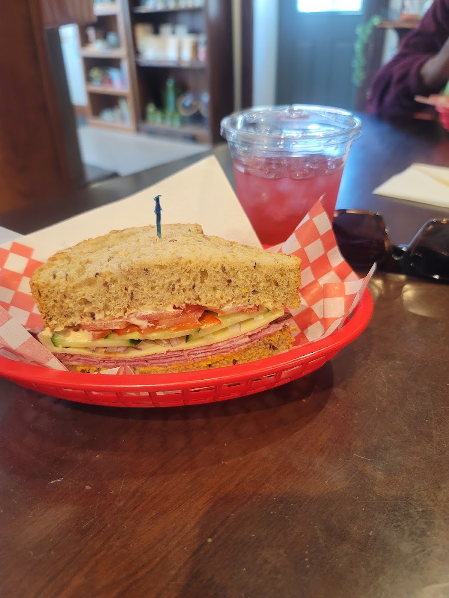 Welcome Home Cafe & Gifts - 5
