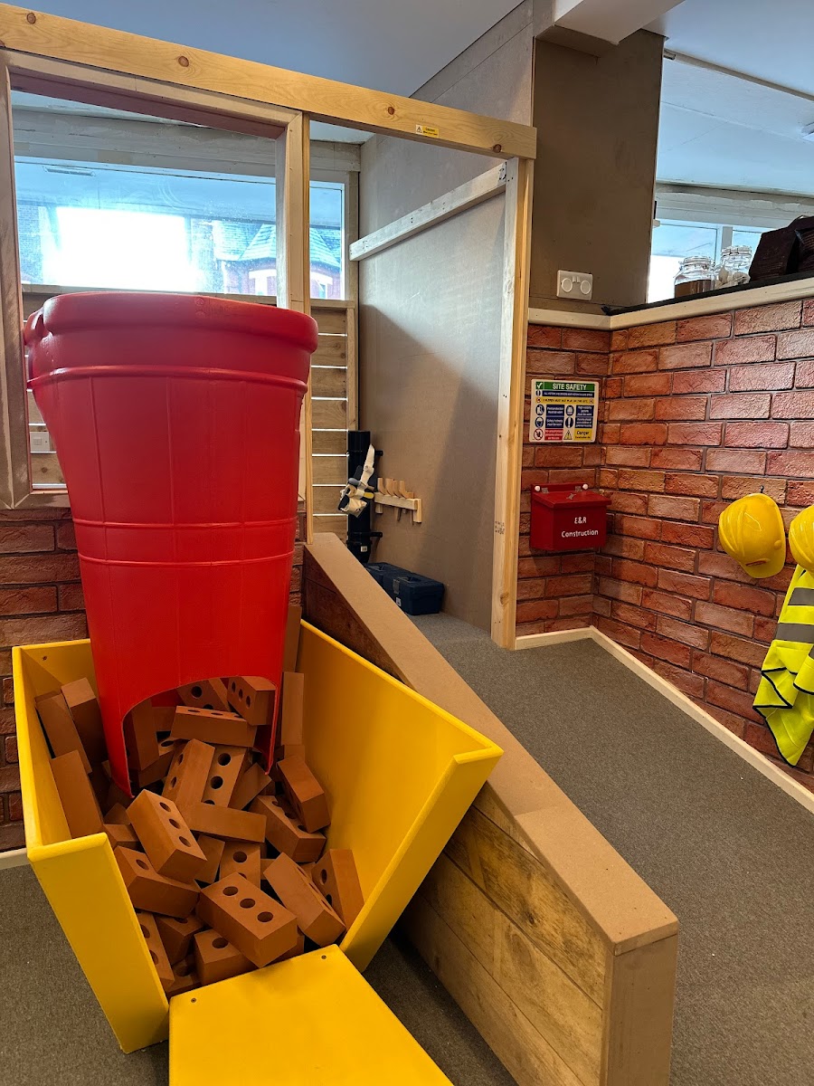 Little Explorers - 6