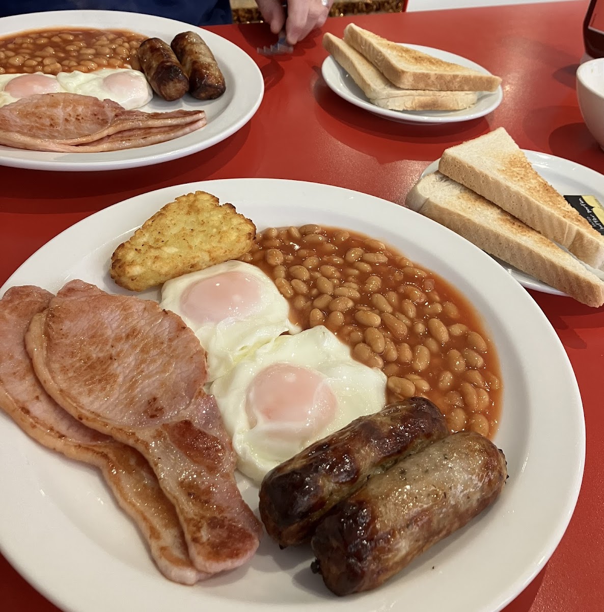 Cruise in Cafe - Dog Friendly, Serving Breakfast & Lunch - 5