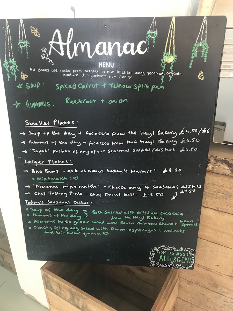 Almanac Cafe - 3