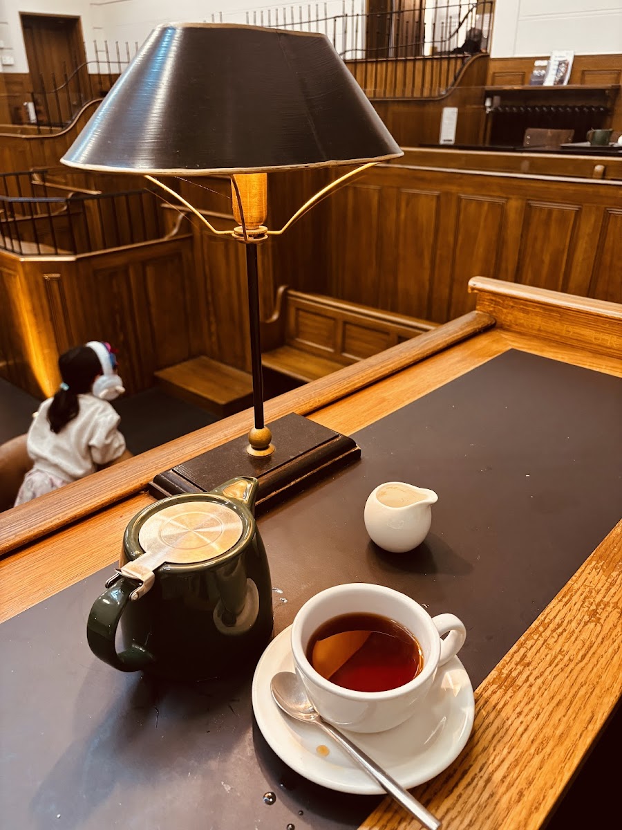 Courtroom Cafe - 2