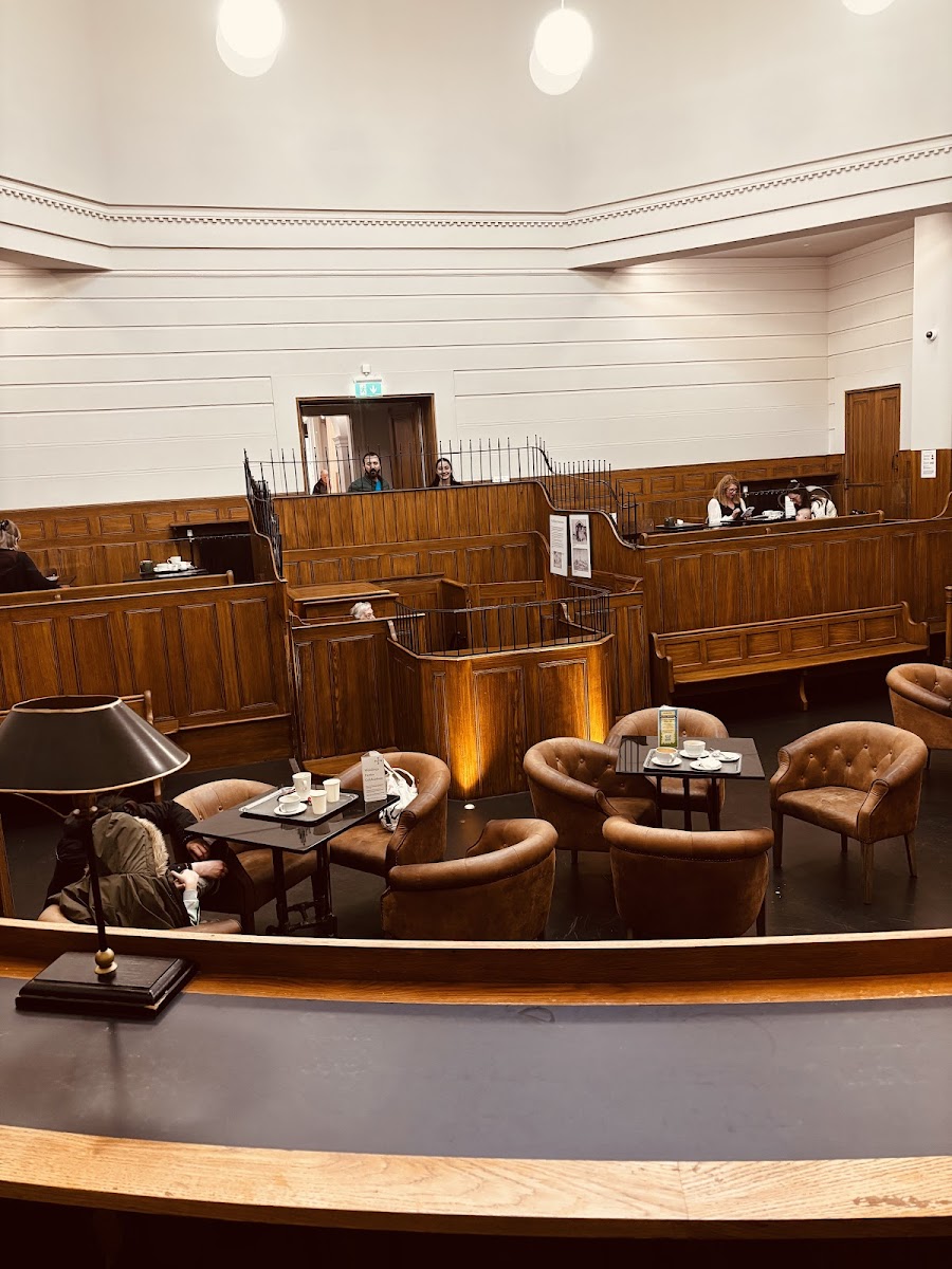 Courtroom Cafe - 3
