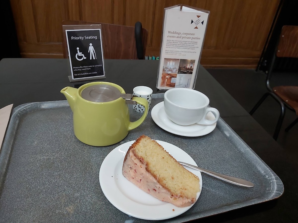 Courtroom Cafe - 6