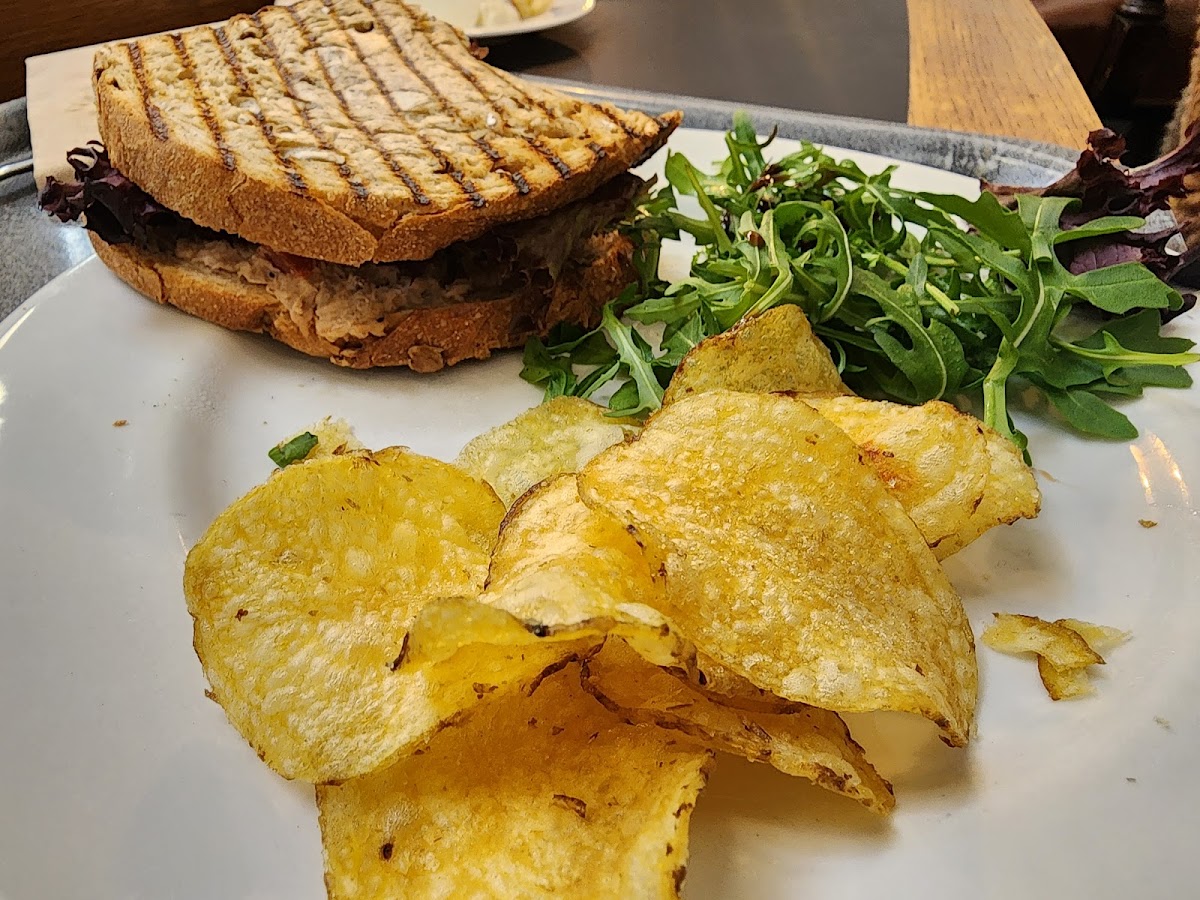 Courtroom Cafe - 9