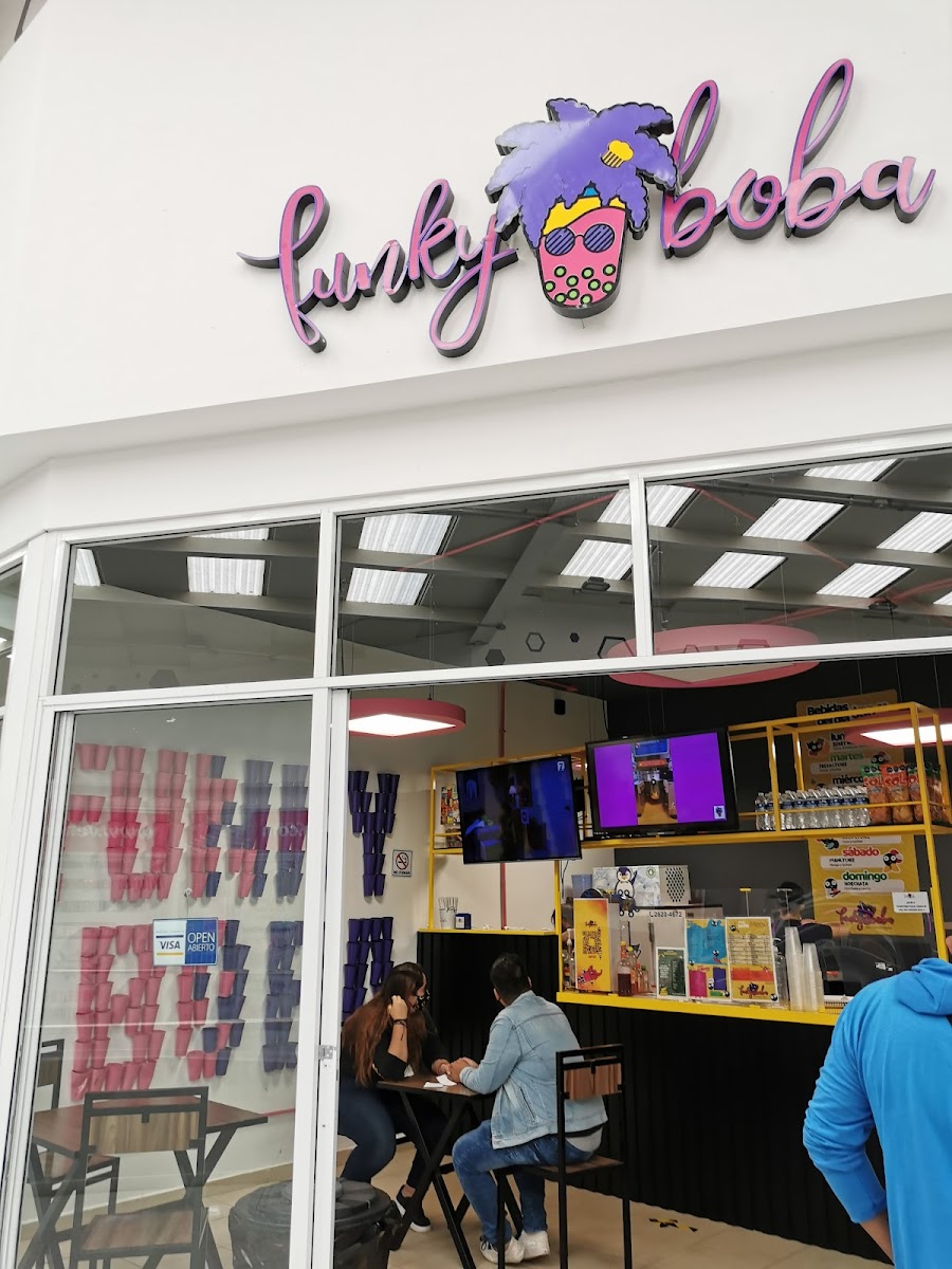 Funky boba Coacalco