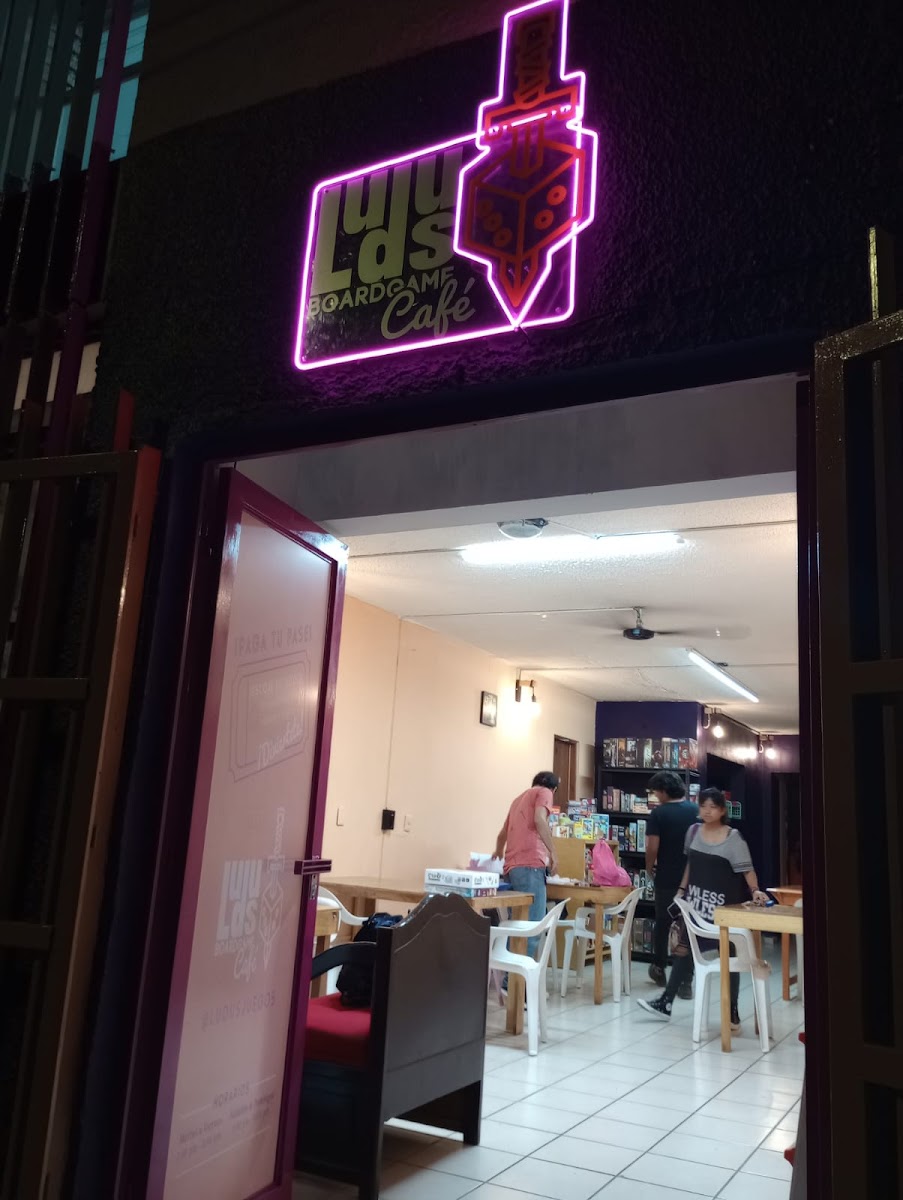 El Ludus Boardgame Café