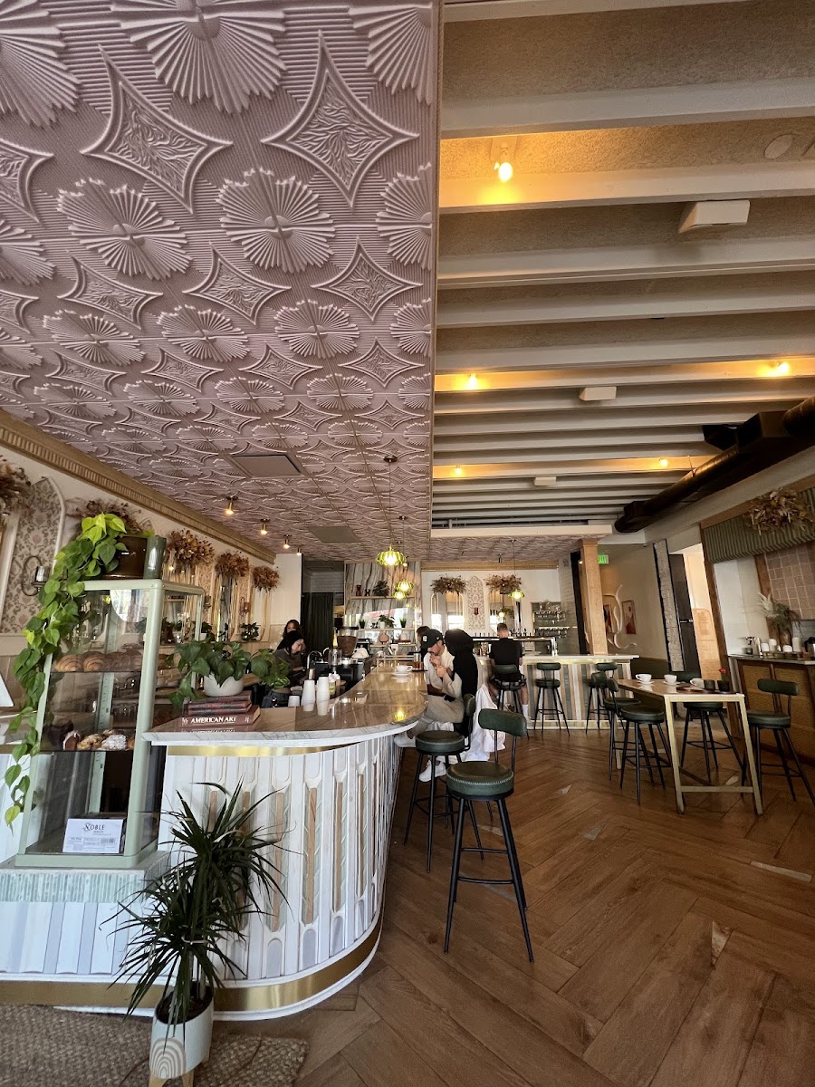 Hello Darling (Highlands)