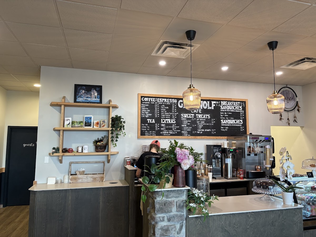 Grey Wolf Cafe
