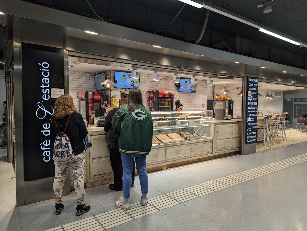 Cafè de l'estació Sagrada Familia (L5)
