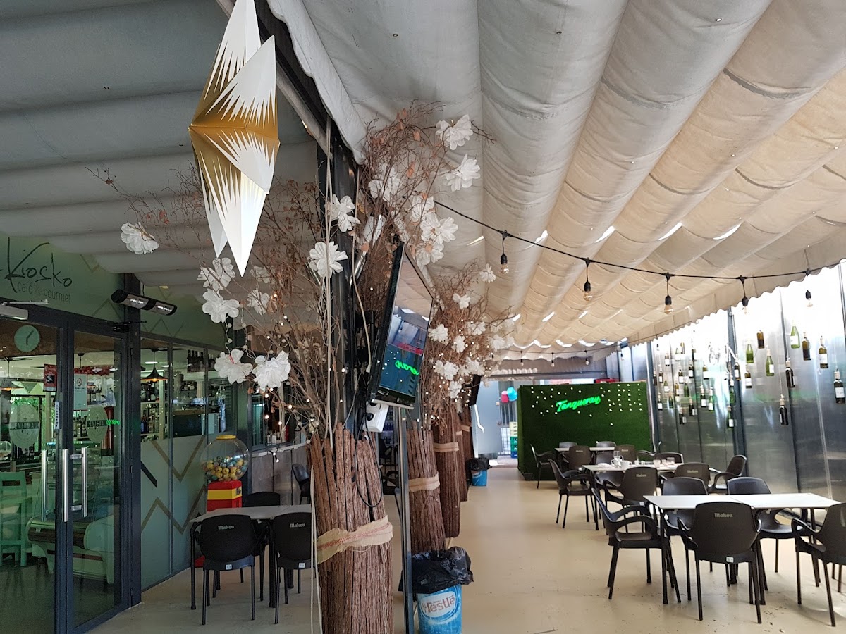 Cafeteria Heladeria Enjoma