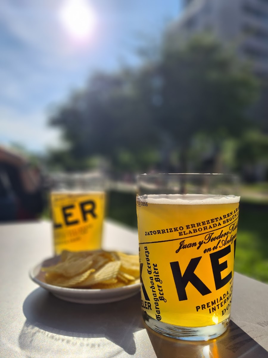 Cafetería 'The Black Rose'