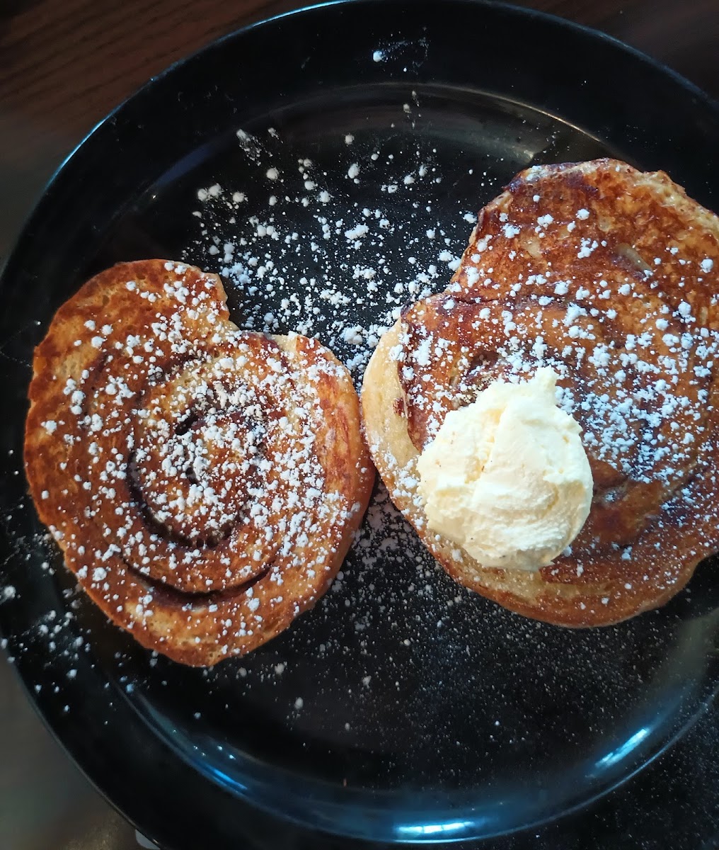 Cream & Sugar Cafe - 10