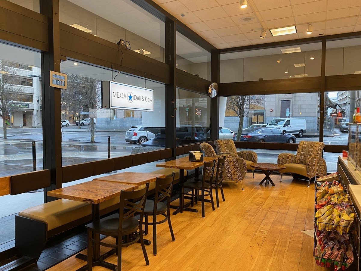 Mega * Deli & Cafe