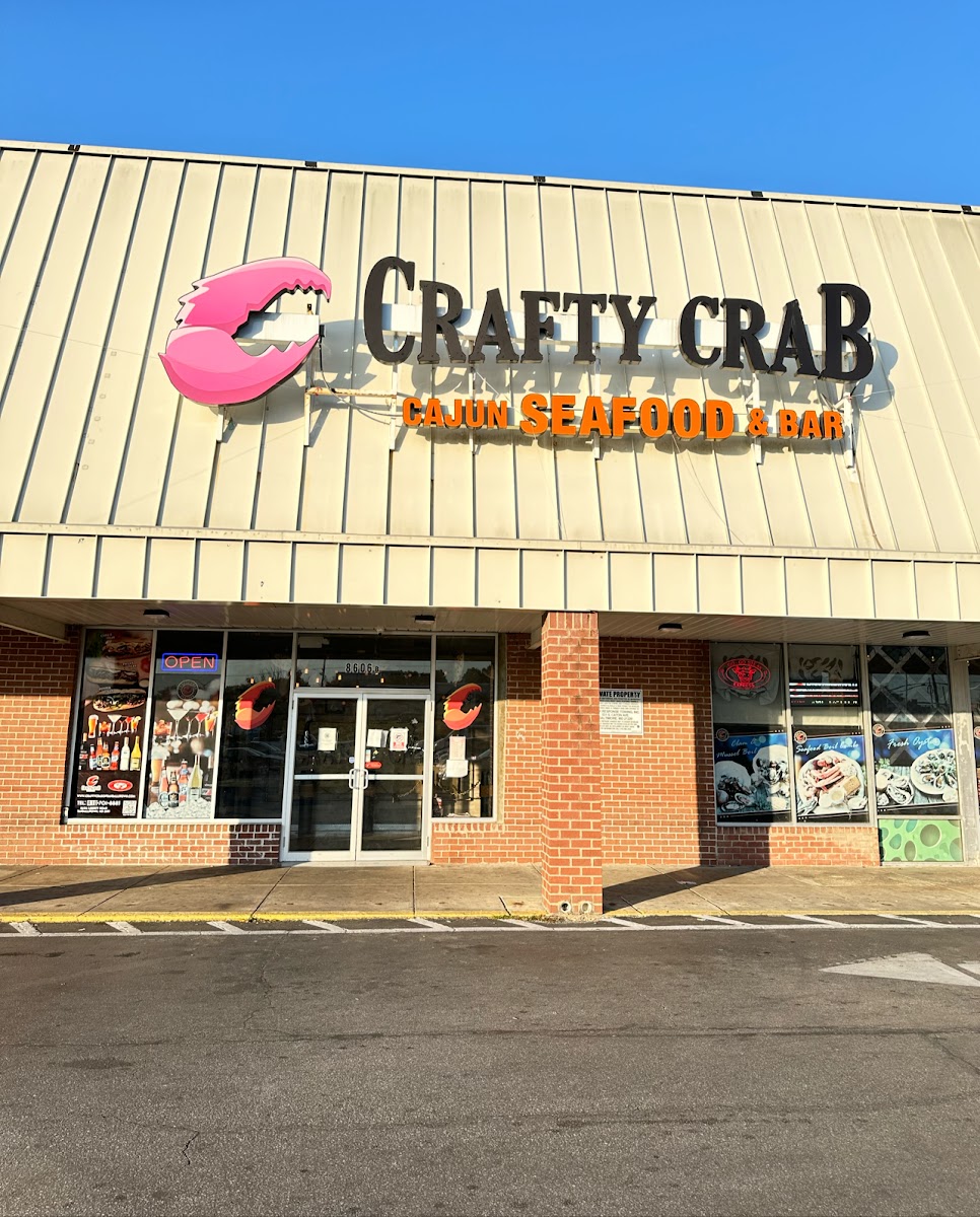 Crafty Crab