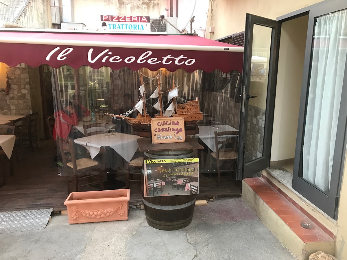 Trattoria Pizzeria Il Vicoletto