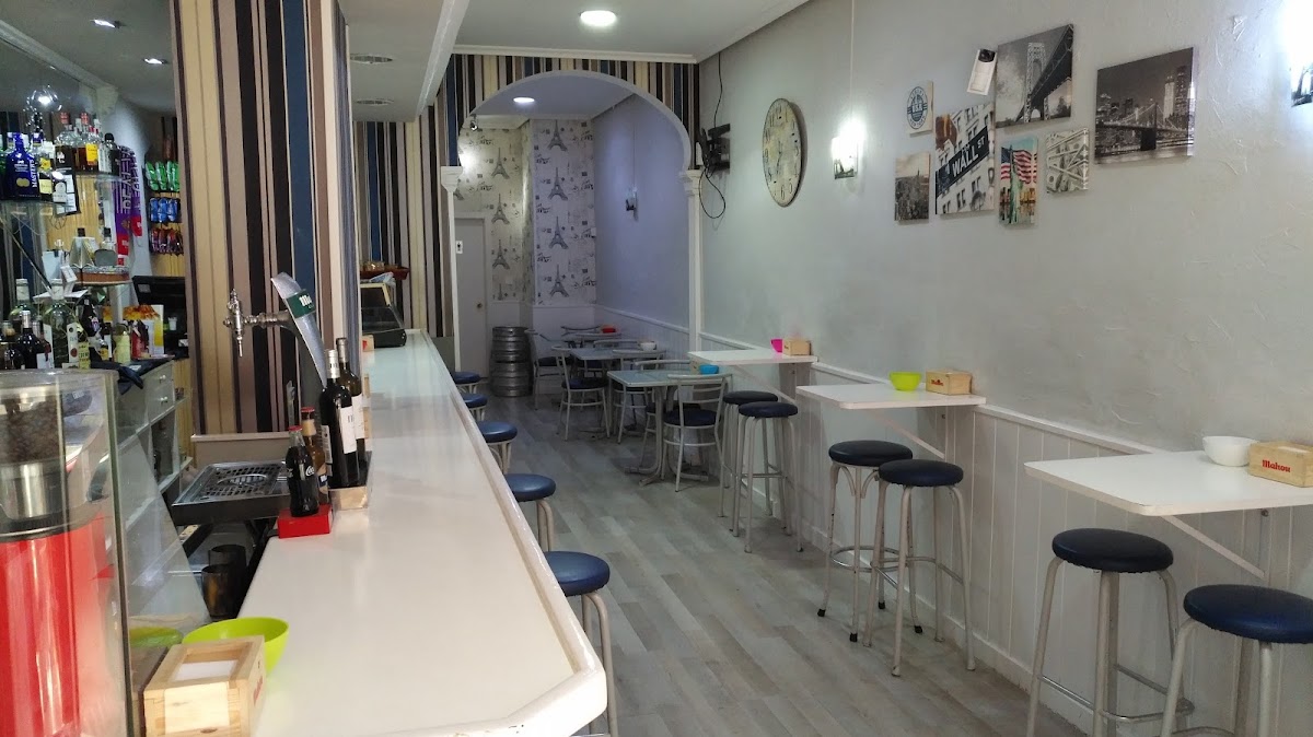 Donde Angelín Café Bar