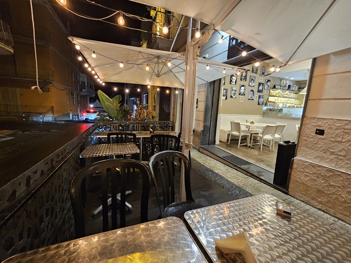 La Bamba Food & Drink