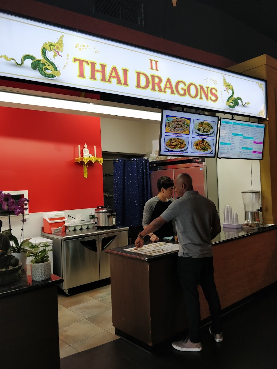 2 Thai Dragons
