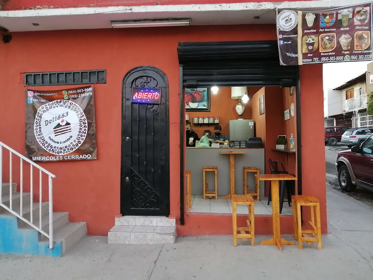 Deli 663 Crepas & Café Gourmet