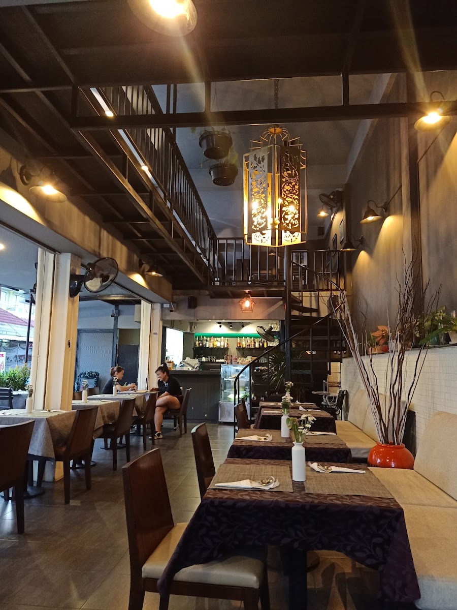 The Beach Cha-am cafe & restaurant