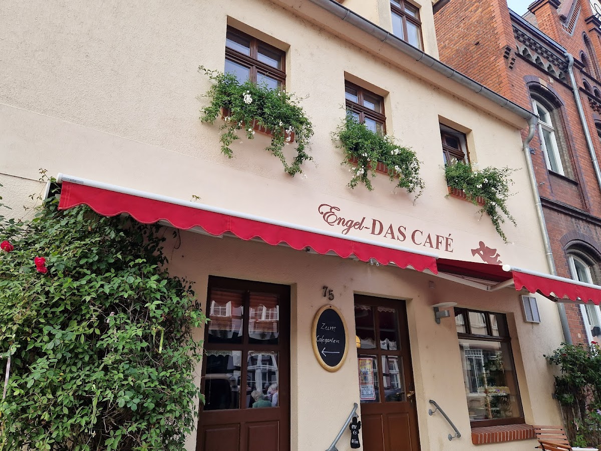 Engel – Das Cafe