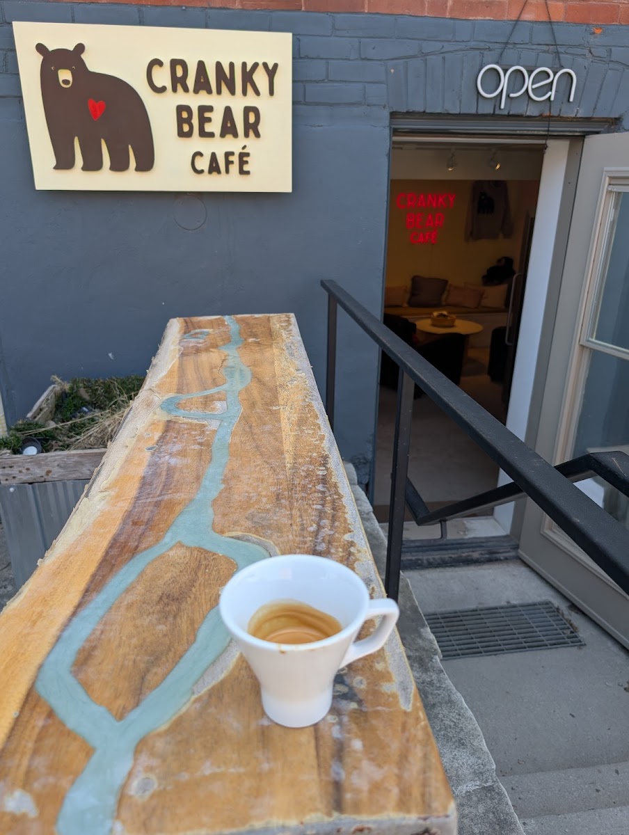 Cranky Bear Cafe