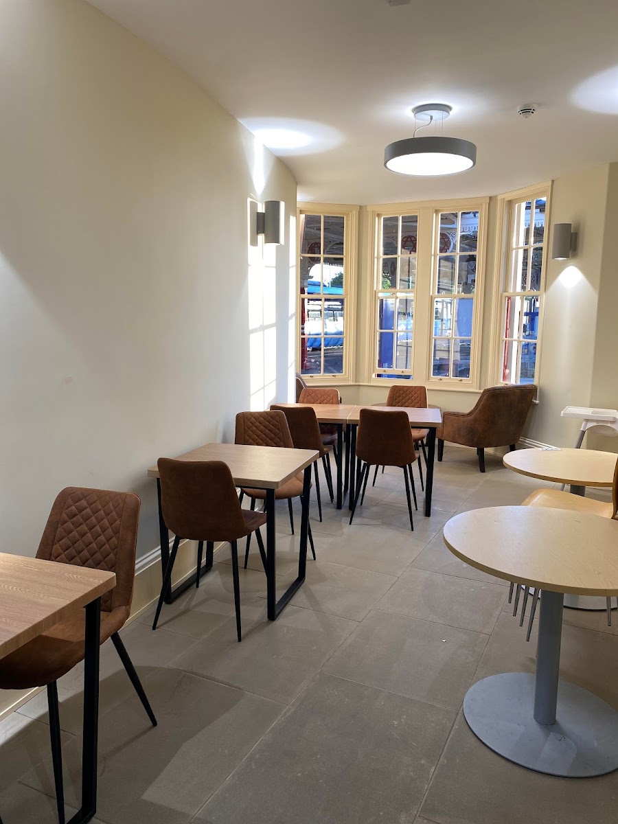 Green's at Morpeth Station