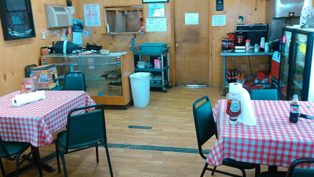 Cougar Cafe- Midland