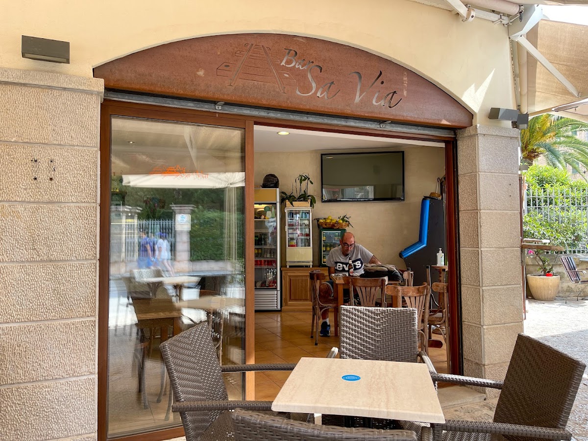 Bar Sa Via