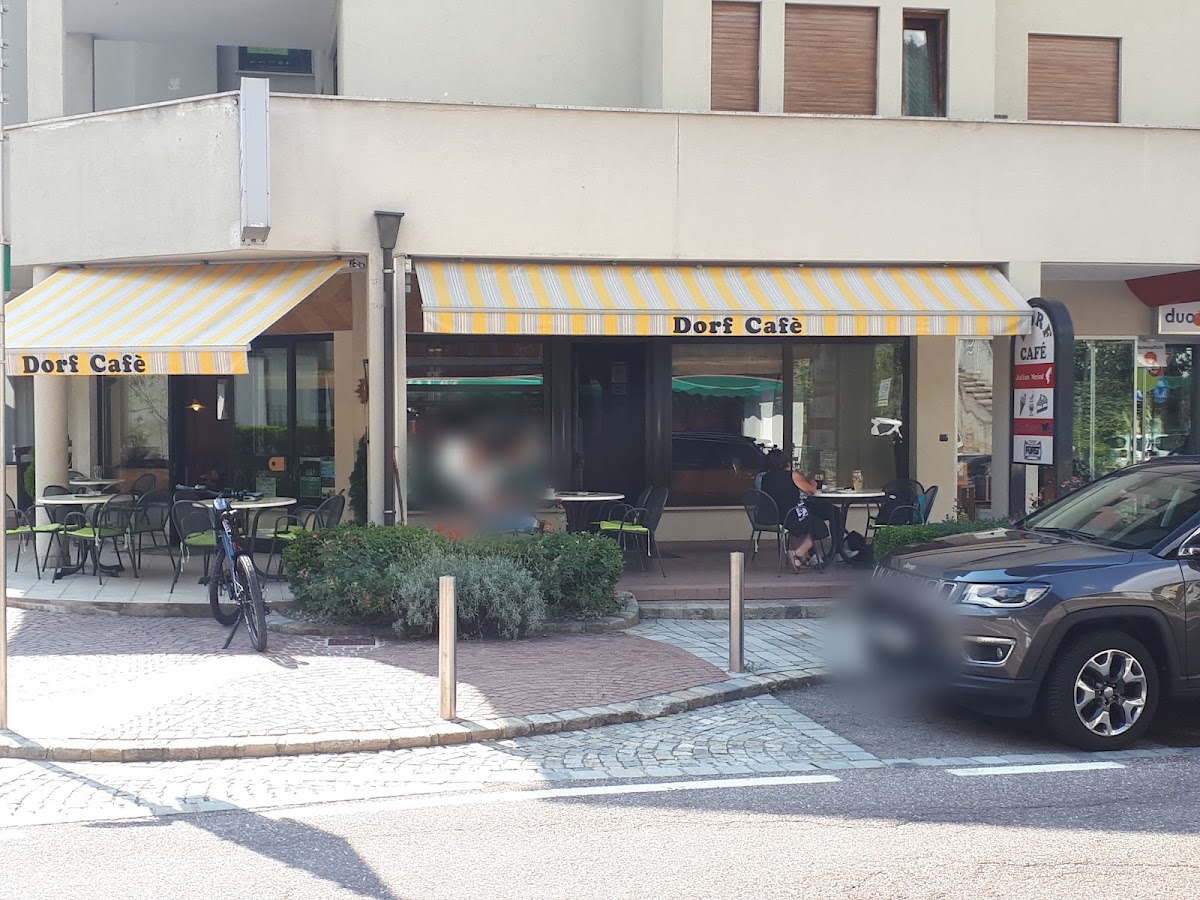 DORF CAFÉ