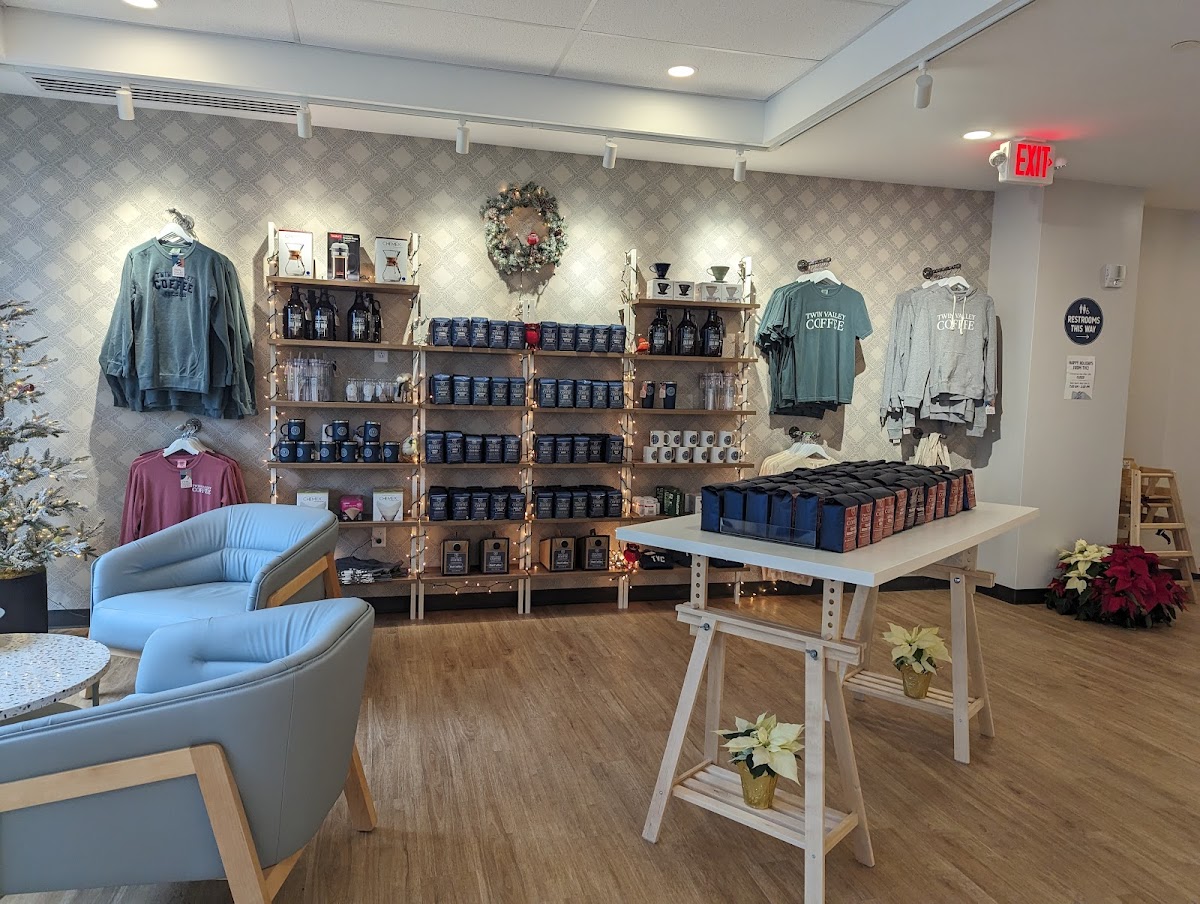 Twin Valley Coffee: River Station