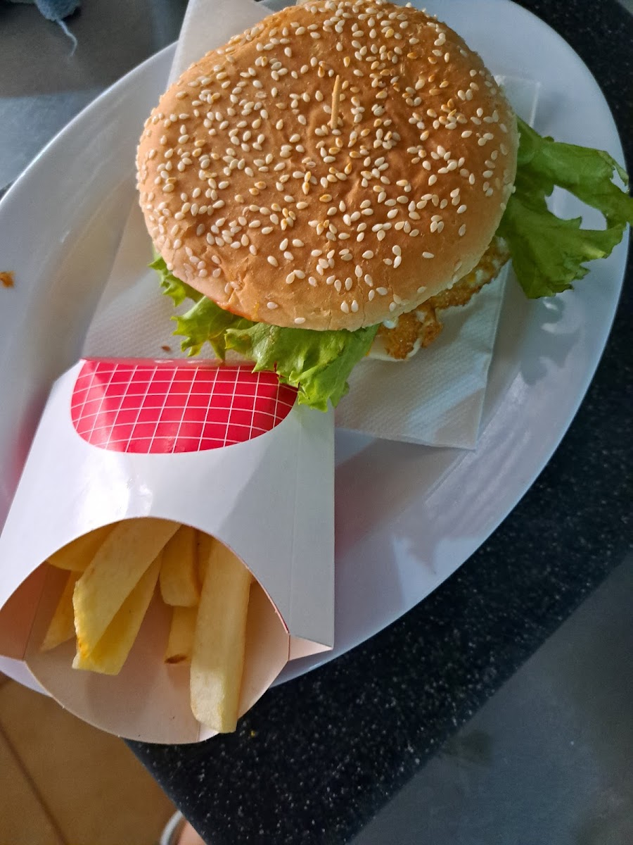 Bar cafeteria B2 - 2