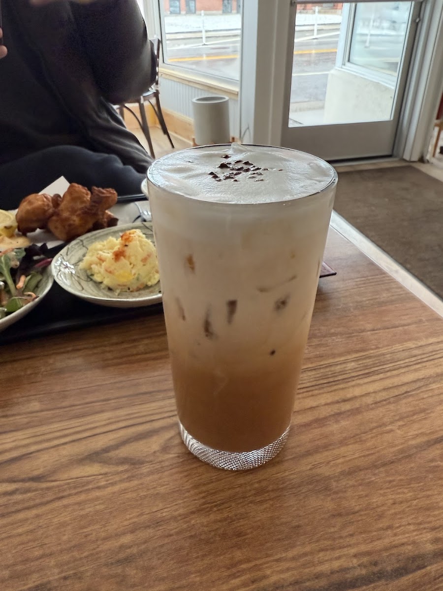 Hanami Tea House + Lounge - 5